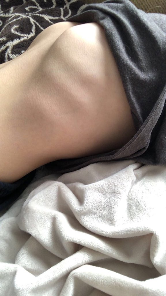 Hannah5Journ3y's tweet photo. #Thinspo #Ana #Mia #Ednos #EdOther #MentalHealth https://t.co/q1reTMAYF0