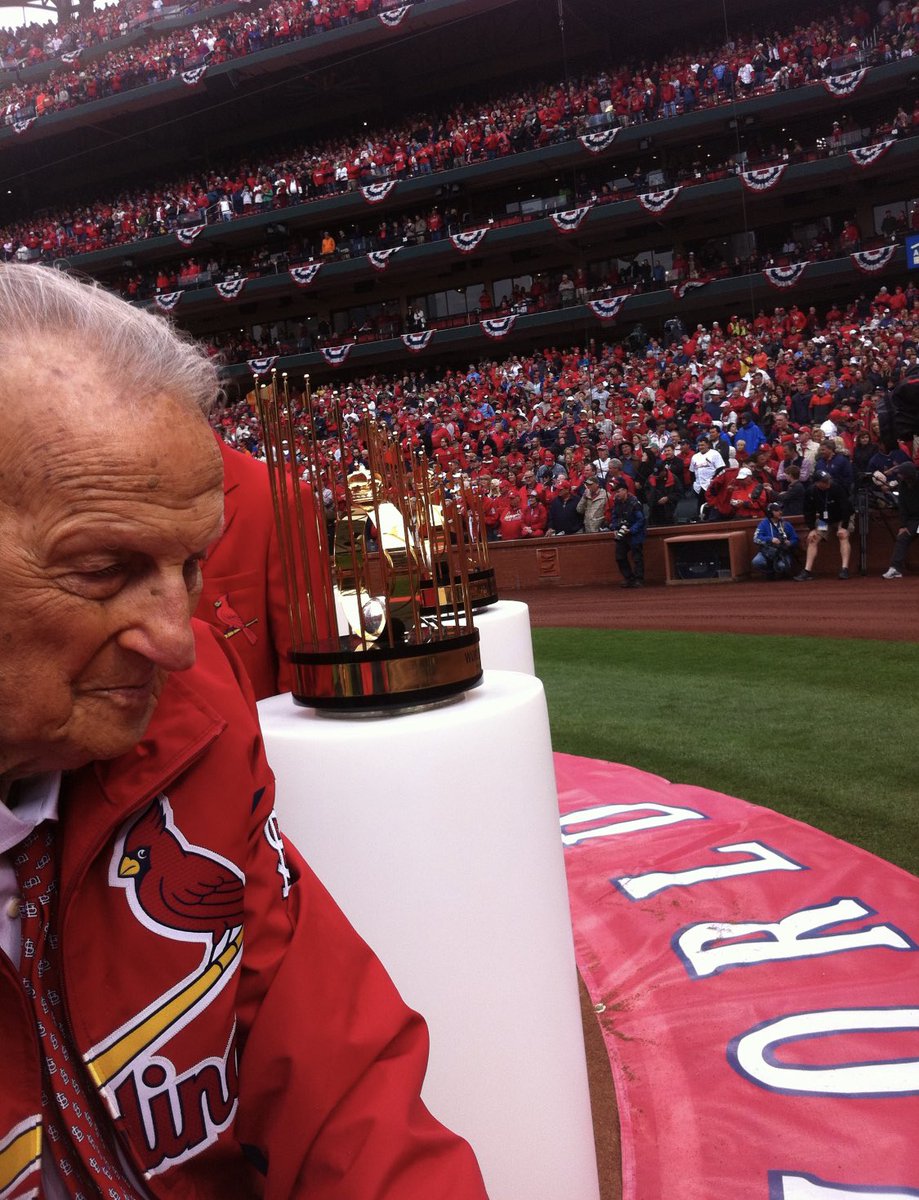 stanthemaninc's tweet image. Thinking about #TheMan today. It’s been 8 years since your passing, you’re truly missed.  #TheBest