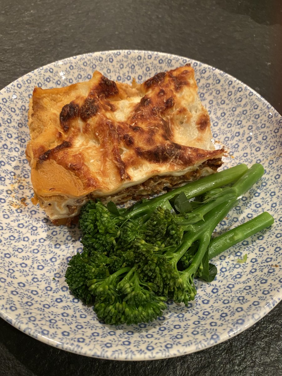 At home Cuisine for delivery to your door this Saturday. We have added Thai Fish Cakes and Chunky Beef Chilli to our Frozen Ready Meals Menu. To find out more see our weekly newsletter  mailchi.mp/49b.../rutland…