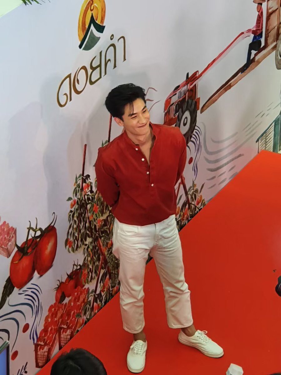 Jirapiis's tweet image. งายแรก เเละ  งานเดียวที่ได้เจอพี่เต นังโควิดยังทำคอนเลื่อนไปอีก คิดถึงพี่เตนะ หวังว่าจะได้เจอกันในเร็ววันเนอะ ดูแลสุขภาพด้วยน้าา 💙💙💙 #Tawan_V    @Tawan_V