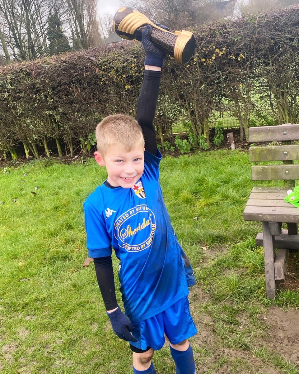 dawnyb15's tweet photo. @VinnieJones65 @easyodds Absolutely my grandson misses it so much ⚽️ https://t.co/1e9CXeUv6E