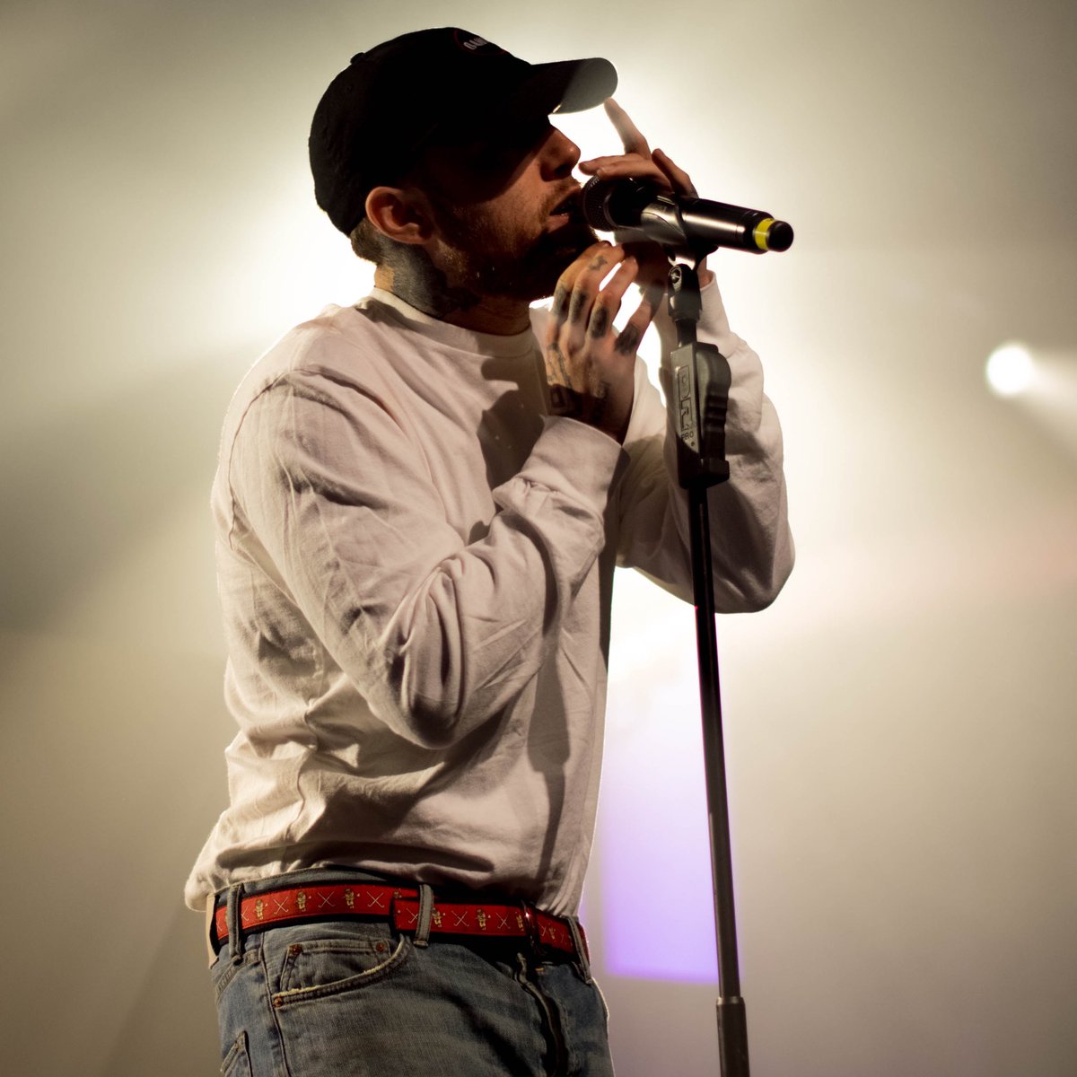 The Divine Feminine (2016)