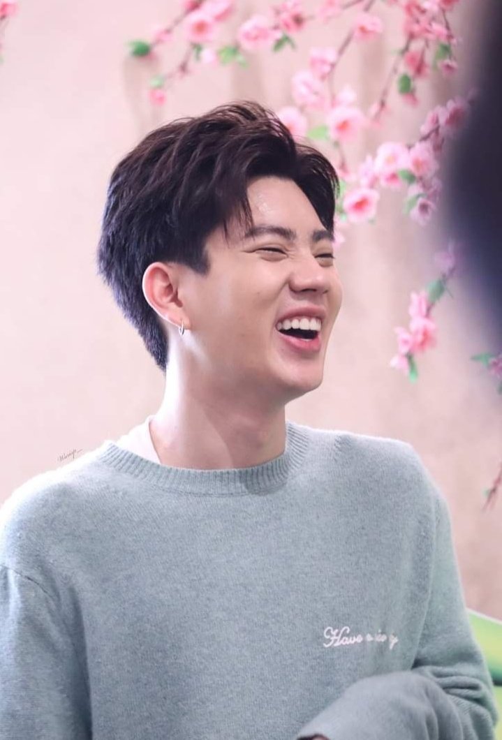5hawoleeknow's tweet photo. PAAAAPPPPPIIIIII HAPPY BIRTHDAY 😍❤🥳🥳🎂
JOYEUX ANNIVERSAIRE PAPPIII
JE T'AIME🥳❤🥳❤🥳
#HappyTumcialDay2021
#HappyOffDay
#Offjumpol https://t.co/4AWtMvpceE