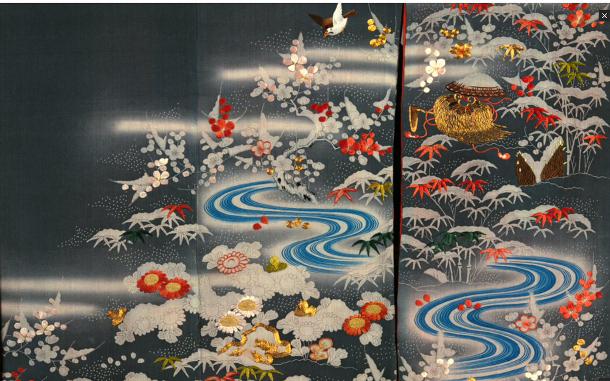 marysia_cc's tweet photo. Outer Robe (Uchikake) with Scenes of Filial Piety 18th/19th c https://t.co/LB8HNRDaeq