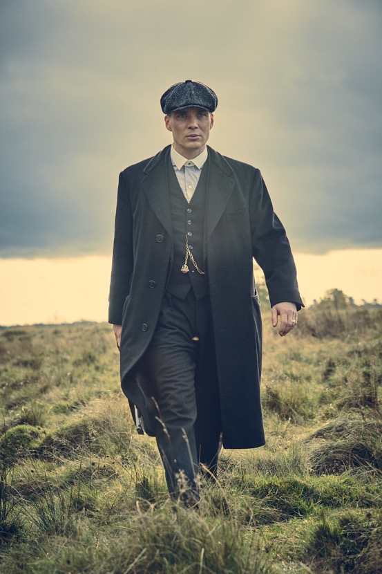 MultiversoTM's tweet photo. ES OFICIAL: Steven Knight, creador de la serie, confirma que 'Peaky Blinders' terminará en una película. https://t.co/NHqK9eBAhY