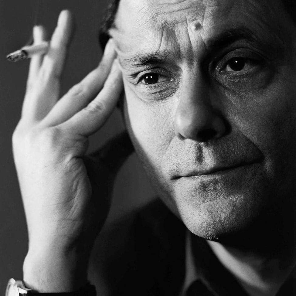 lacolonnefr's tweet photo. Ca commence mal...Tristes nouvelles. 
Décès de Jean-Pierre Bacri, décès de Catherine Rich. 
#deces #Bacri #cinema #catherinerich #badnewsday #badnews https://t.co/MPoxk5DmFI