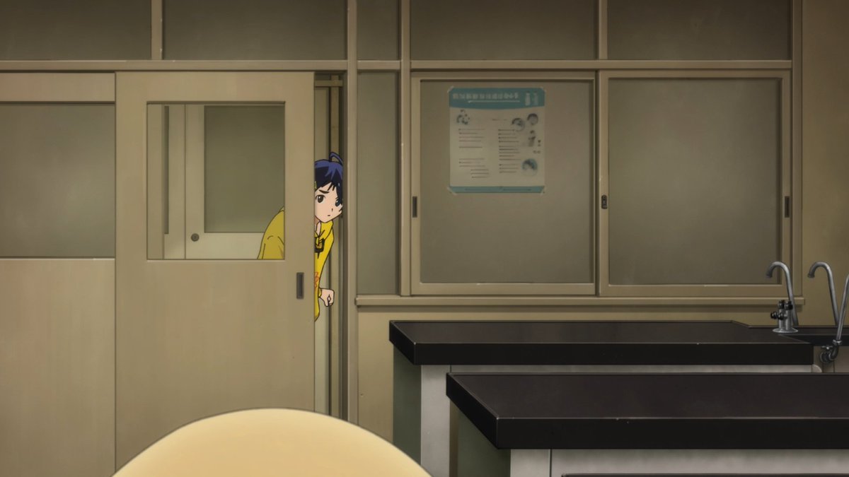 But now we get to the main event, the egg of the day! Who are we going to get this time? It's Minami, a quite oxymoronic timid gymnastics club member! We have a got a real odd one this time. I loved how Ai was trying to puff up and act all cool trying to save today's eggirl,