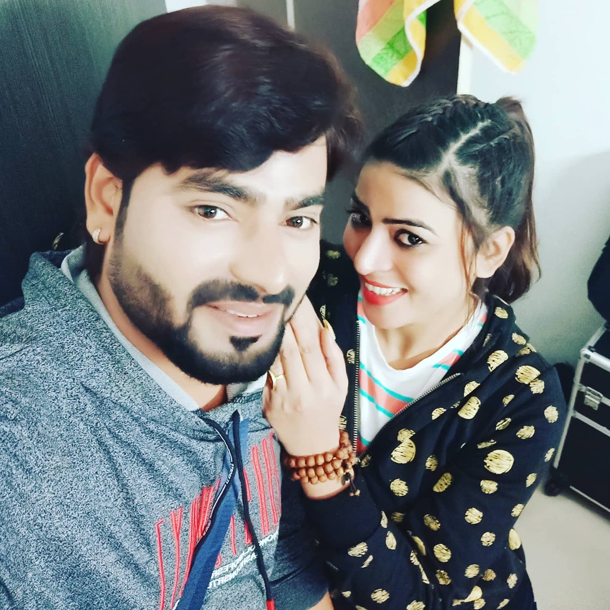 I_M_RSR's tweet photo. #mastikipathshala 💃🕺
#Soniasinghrajput 💃
@I_M_RSR https://t.co/6zT14oAFNX