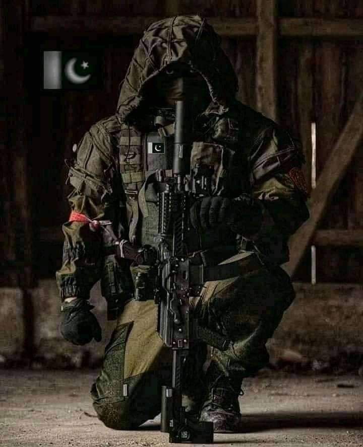 IamIbrahim0317's tweet photo. Real life Call of Duty 🇵🇰 ❤️
#SSG_COMMANDOS #Pakistan https://t.co/X43T8ru8xQ