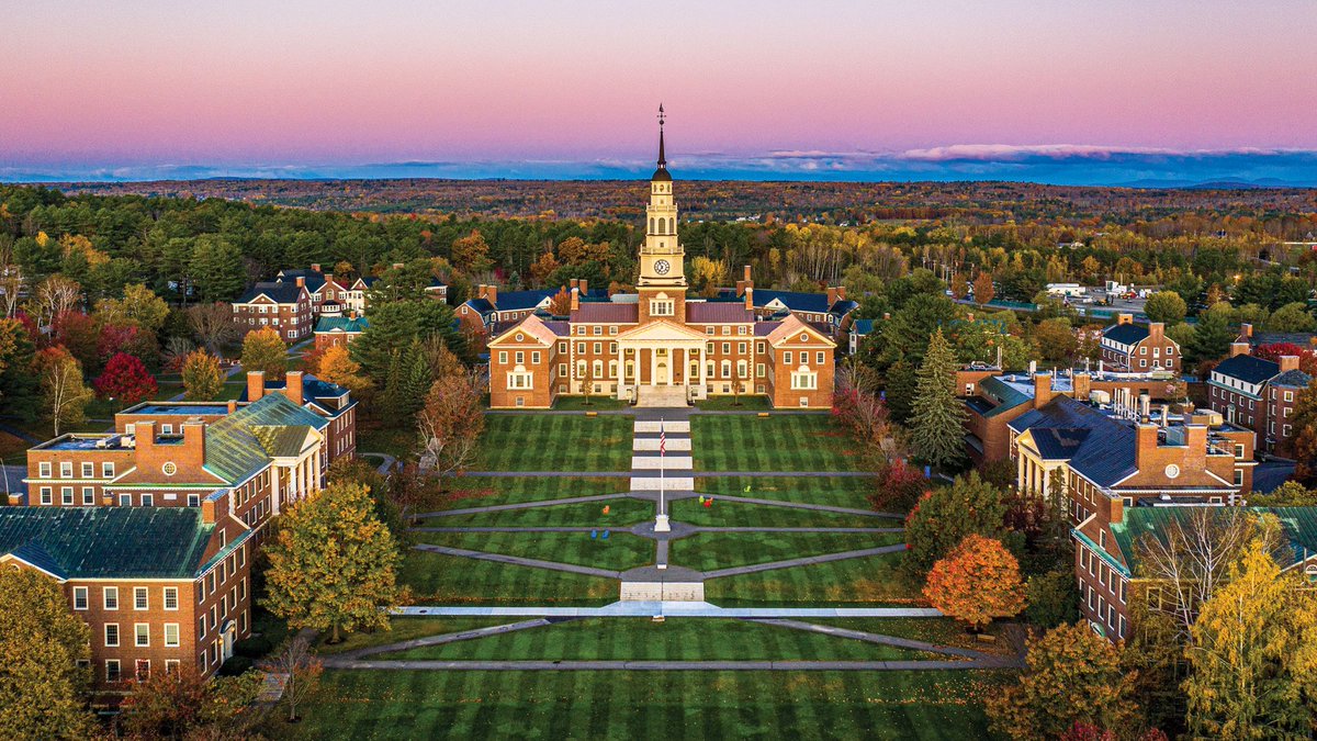 Colby_Football's tweet photo. ✅Top liberal arts degree
✅50+ majors
✅First-class athletic facilities
✅Biggest NESCAC campus

#DareNorthward and find out what makes @ColbyCollege  an amazing place to learn, grow and prosper. Fill out our recruiting form today: https://t.co/bZGZ7LZCyZ

#MuleMade #SaddleUp https://t.co/PzNYbw25No