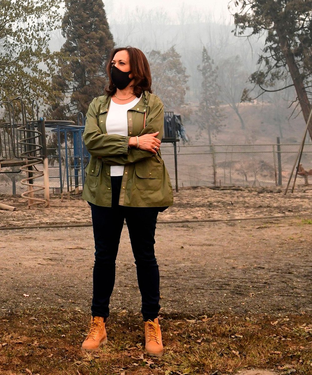 Kamala Harris looks as Broadway characters: a thread