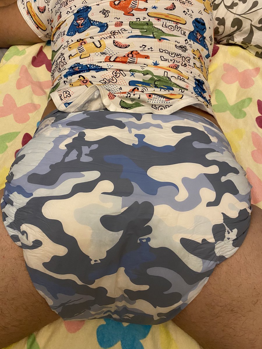 diapcat's tweet photo. #abdl #abdlboy #tbdl #diaper #diaperpiss #abdldaddy https://t.co/YrHwrfG2b2
