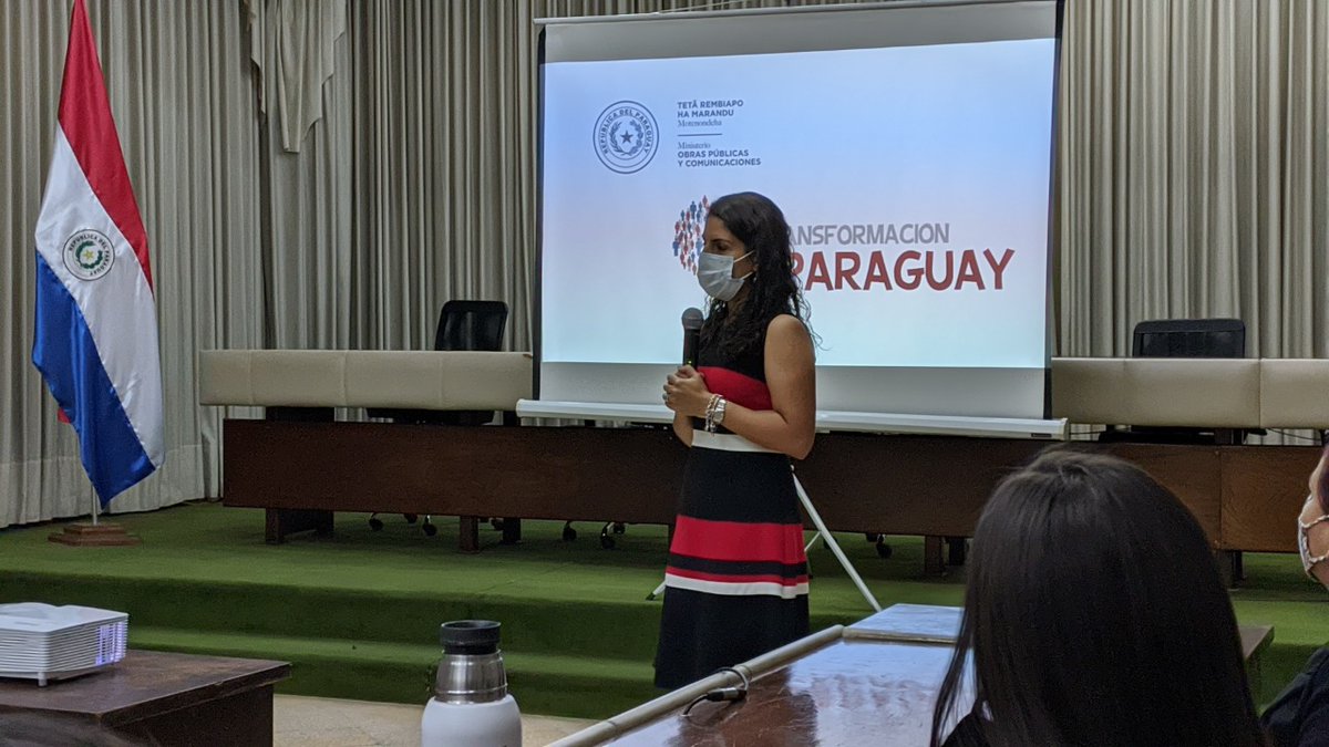stella_azuaga's tweet photo. Hoy, iniciaron los talleres de Mesas Redondas,"La Transformacion esta en MI"-John Maxwell,los Modulos I y II avanzan,para funcionarios Mopcpy.
Tuvimos el acompañamiento de la Pta #TransformacionPy🇵🇾 @Gabyteasdale
intercambiando experiencias.
#MOPC🇵🇾
#SGeneralGabineteMOPC🇵🇾 https://t.co/b8JnfAZ7z2