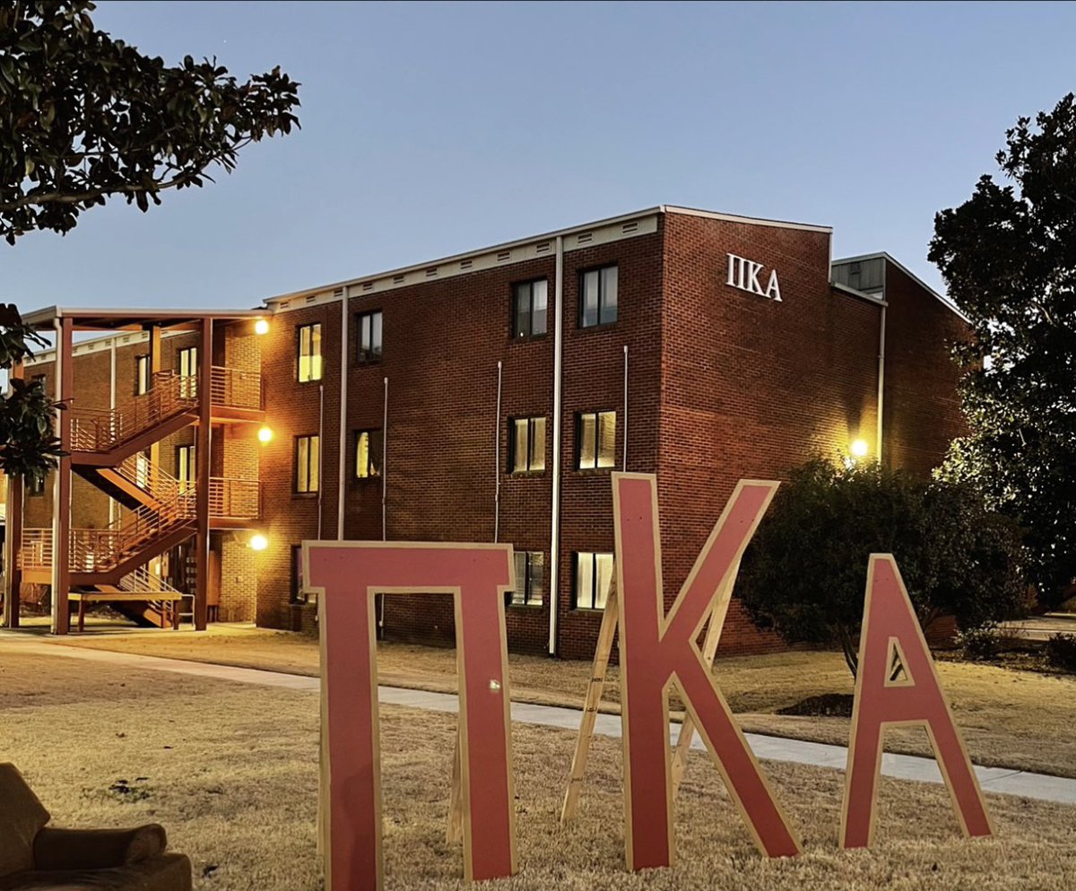 When you’re proud of something, you put your name on it😎💯 #Pike #rushpike #slag