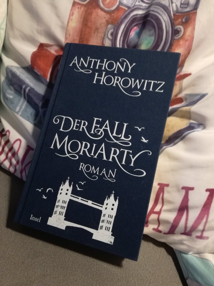 booksandphobia's tweet photo. Meine aktuellen #currentlyreadings 😍❤
@SplitterVerlag @inselverlag @KlettCottaTweet https://t.co/i1N9uiZWWB
