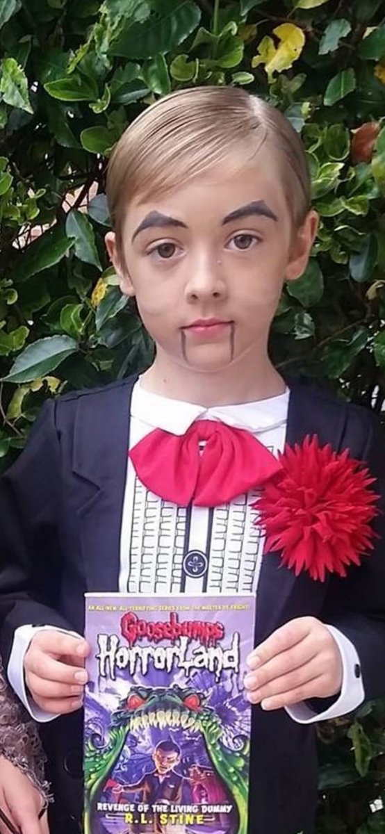 barbiehall71's tweet photo. @RL_Stine William Hall as Slappy #goosebumps #williamhall #slappy https://t.co/4Eof77lPdS