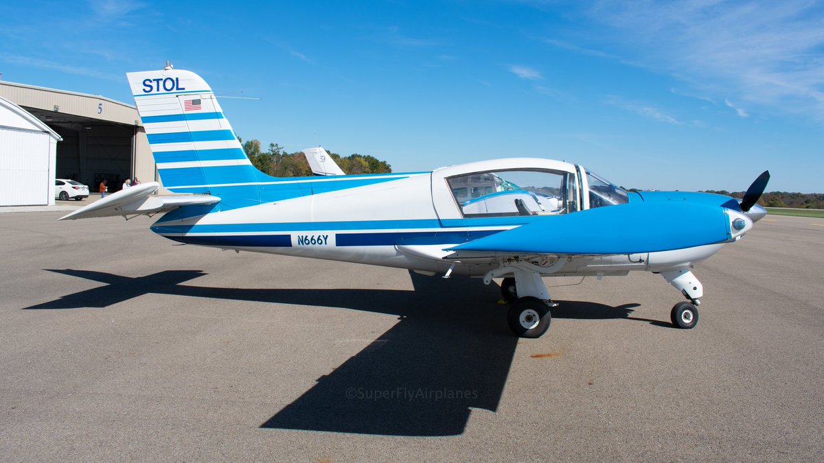 supflyairplanes's tweet photo. Tail Tuesday with this beautiful 1977 Morane Saulnier #N666Y #MoraneSaulnier #STOL #TailTuesday #ZanesvilleAviation #Airplanes #Aviation #KZZV #AirplanePhotos #AvGeek #Planespotting #AirportViews #RampViews https://t.co/dTLVsgF8FF