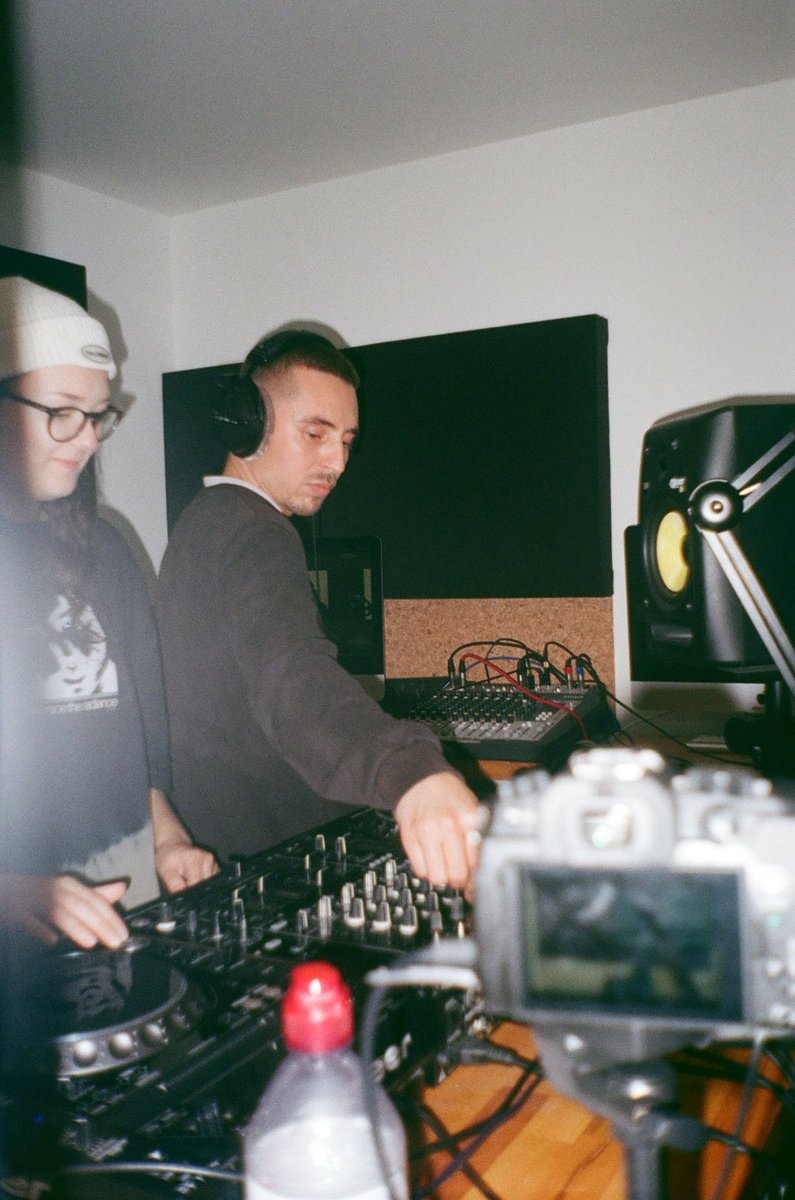subtleradio's tweet photo. Really missing the studio this week, this lockdowns been the toughest yet!
We cannot wait to open up again and see all the amazing DJs/Presenters/MCs that roll through the studio!
👉 https://t.co/CSEPjjZ0FZ
📸 @cicelygrace
#StaySubtle https://t.co/FcYRR7T3pl