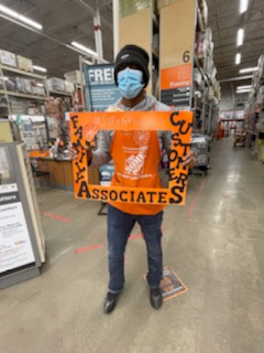 #squad2575 #safetypledge ..Associates making commitment to work safe everyday....<a href="/staceyjsharp1/">Stacey J Sharp-Brown</a> <a href="/MondoTHD/">Armando Portillo</a> <a href="/BillEdwardsTHD/">Bill Edwards</a> <a href="/BrianConwayTHD/">Brian Conway</a>