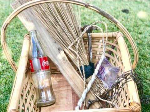 mctoofunny's tweet photo. I invited my bae on a picnic...😏 
But she never came 😥

#BussItLikeTacha #ElitesLoveFest #FreeBobiWine #MadeinLagos #NengiHampson #LayconOnJimmyJumpOff #KiddXWDG #tuesdayvibe // Ozone // NIMC https://t.co/zua28rSe0N