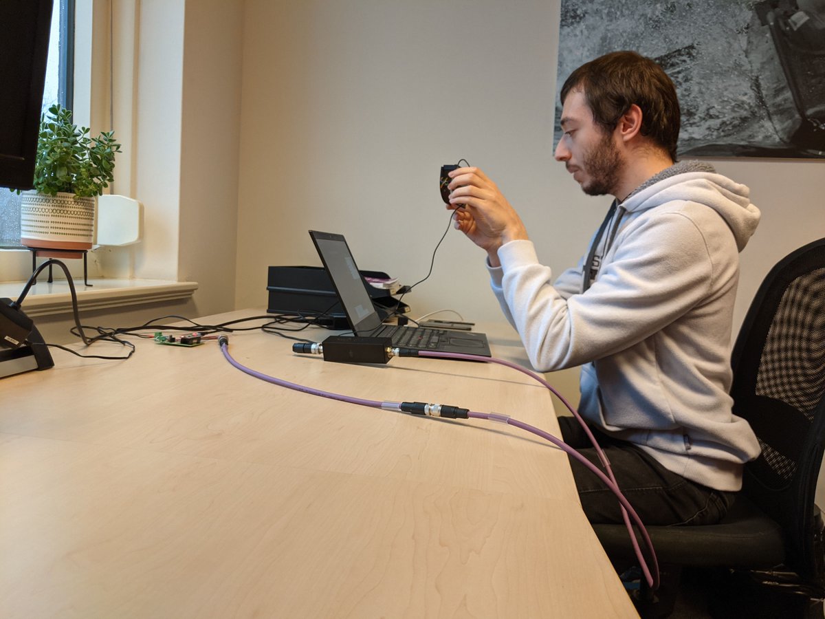 Andreas, afkomstig van het Griekse eiland Kos, is afgestudeerd! Via teams hield hij zijn presentatie voor docenten van <a href="/HANnl/">HAN University of Applied Sciences (HAN)</a> . <a href="/HANSolarboat/">HAN Solarboat</a> kan nu ook de hoekverstelling van de solarboat uitlezen door zijn afstudeeronderzoek! Gefeliciteerd Andreas!