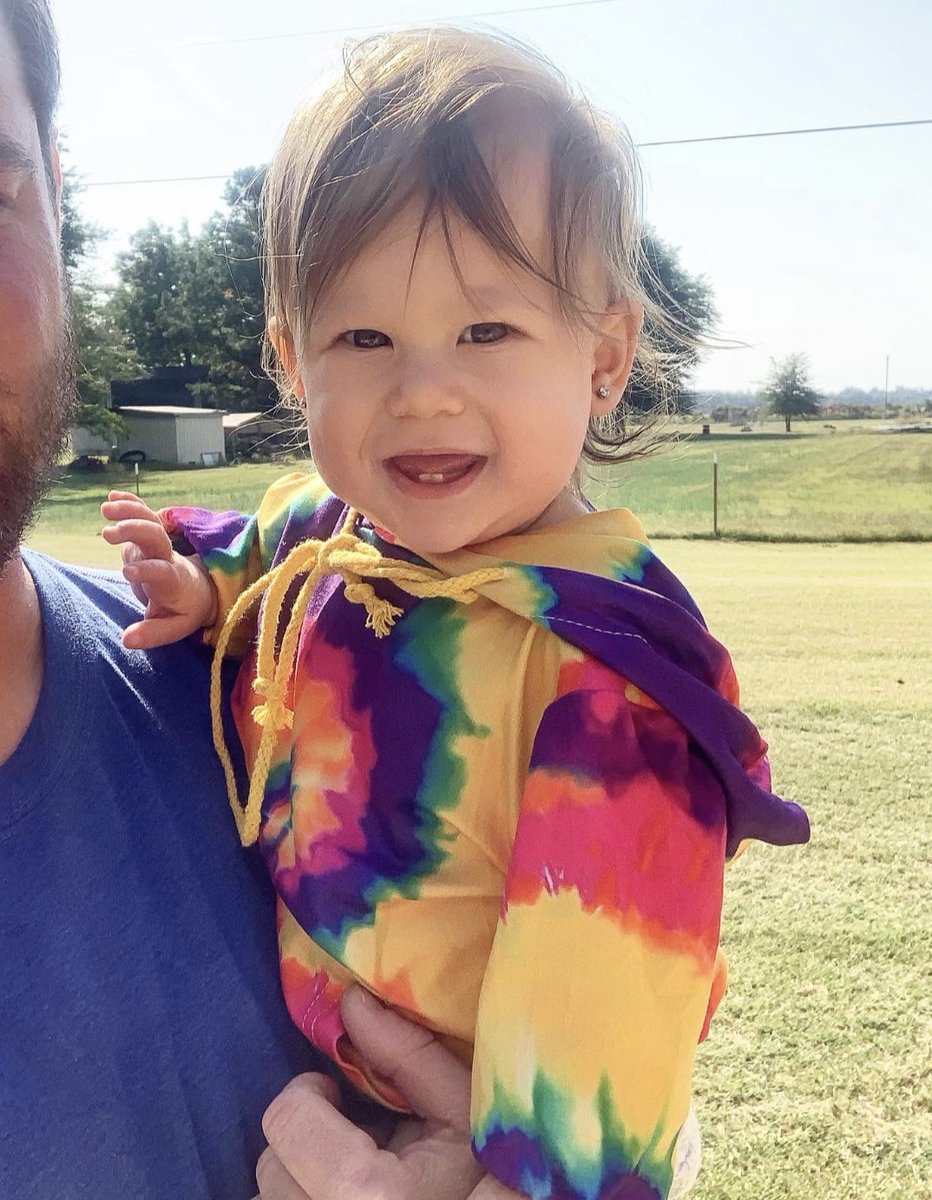 MWNoble's tweet photo. Happy 1st birthday to my best girl. #SaylorJames https://t.co/66dqfzlKTb