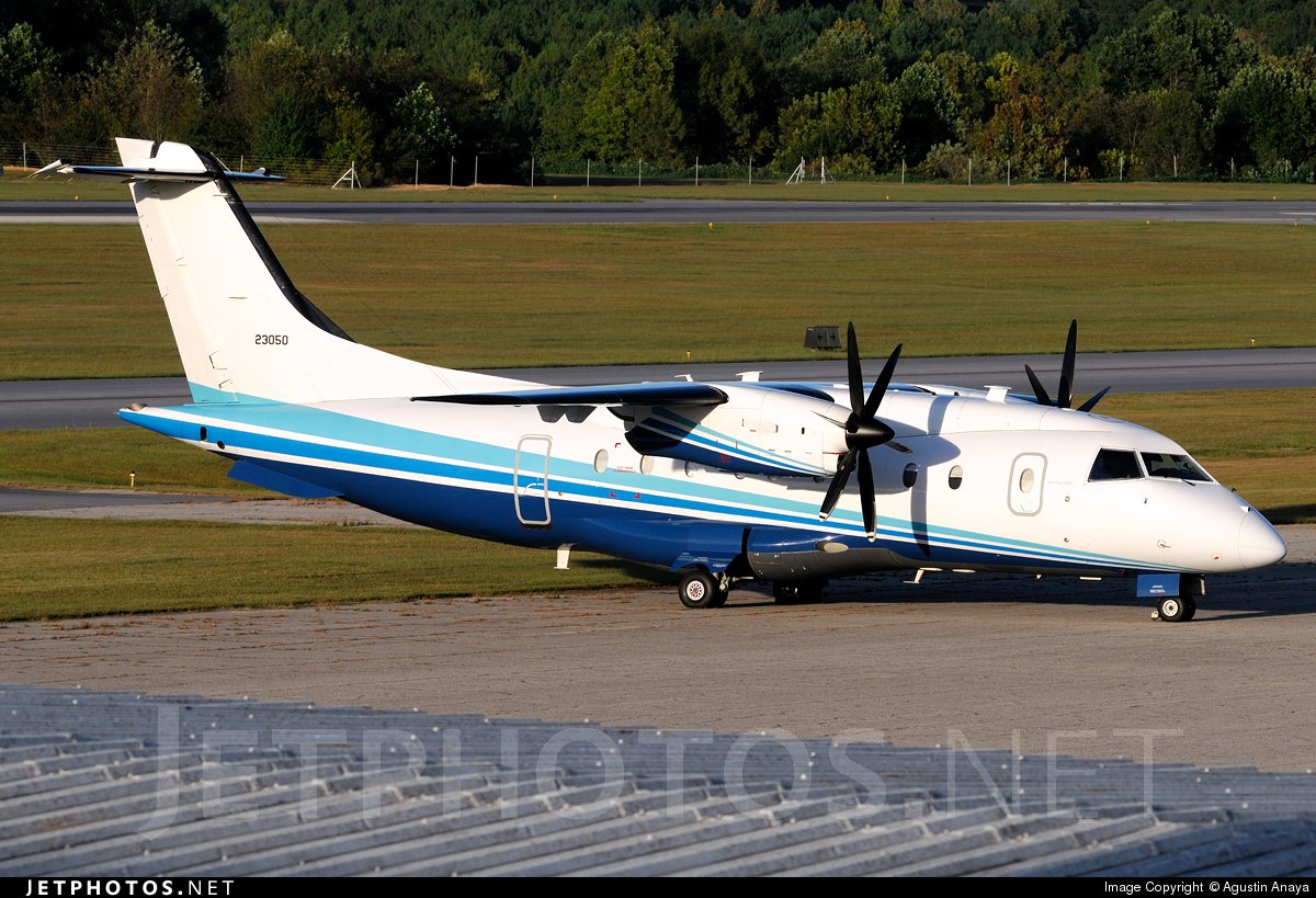 MilRadar's tweet photo. 🇺🇸 #USAF #Dornier C-146A Wolfhound 12-3050 del #524thSOS aterriza en #Rota procedente del continente Africano 
📷 Agustin Anaya https://t.co/vyKV8XKz22