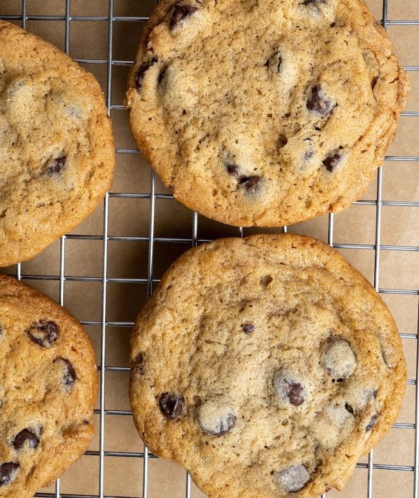 We use real butter in our U-bake cookie dough for crisp-chewy texture and buttery flavor. Perfect cookies every time! Order for pickup or delivery: grandcentralbakery.com/order-now/
