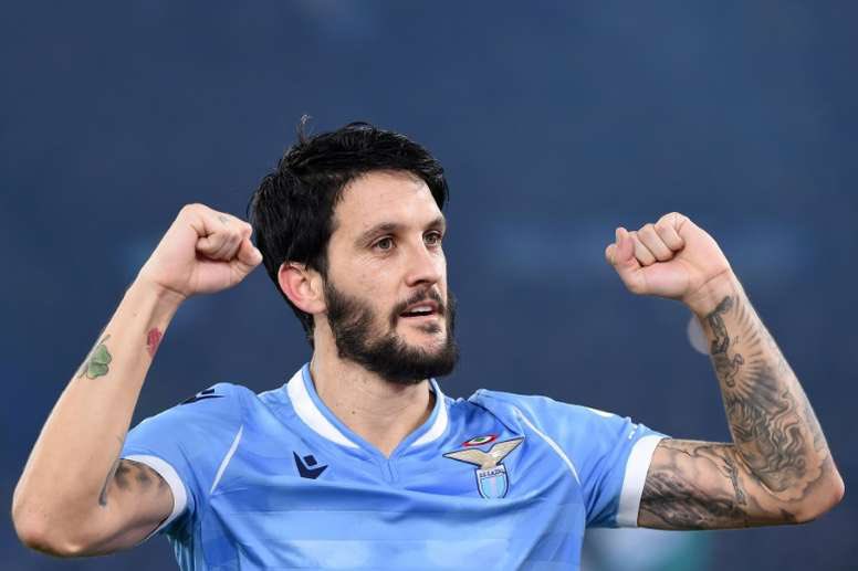 6. Lazio: Luis AlbertoYou might’ve noticed that I’m picking a lot of  #10s and that’s because I believe Hakan should do more than what he does now, and someone like Alberto would fit that role very well in my opinion.