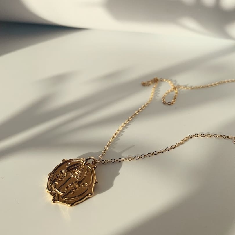 Louis Vuitton Gold Tone Garden Louise Pendant Necklace Louis Vuitton