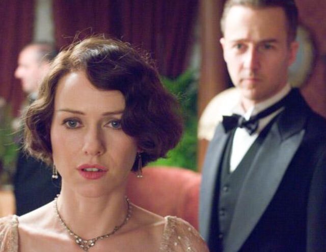 “당신 말이 옳아.. 서로에게 없는 것만 찾으려고 했지..” 엇갈린 사랑을 통해 얻은 인간적 성숙 #ebs영화 < #페인티드베일 > 1/23(토) 밤 10:45 #에드워드...