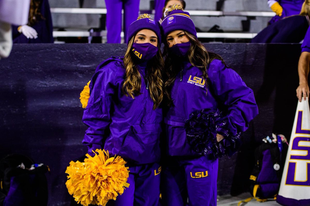LSU Cheerleading tweet media