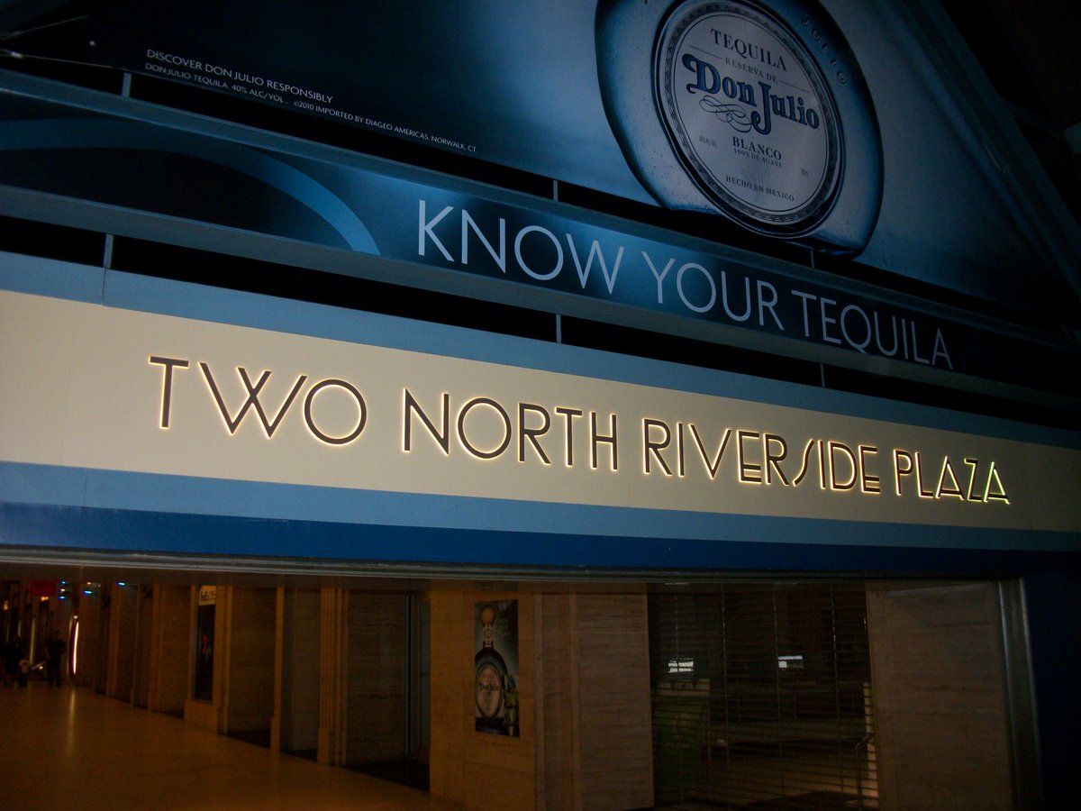 DesignGroupSign's tweet image. reminiscing on this awesome project we completed #downtown #chicago at Two North Riverside Plaza!