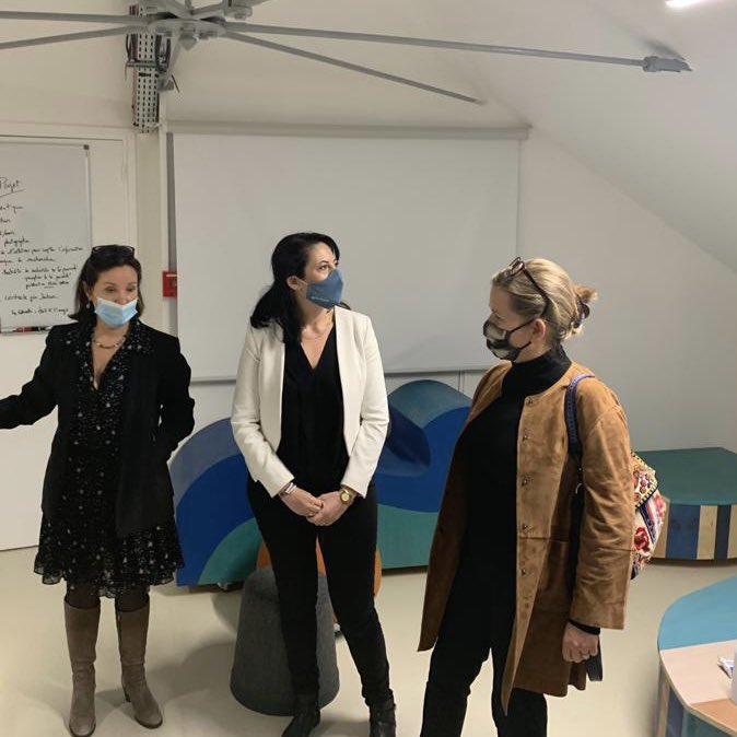 [ La Ruche prend son envol ]

♻️ Un espace totalement conçu avec des matériaux issus du réemploi, un chantier qui mise sur l’insertion, un lieu qui fera éclore les entreprises de demain : <a href="/LaRuche78/">La Ruche Saint-Germain-en-Laye</a> mise sur le développement durable à tout point de vue !