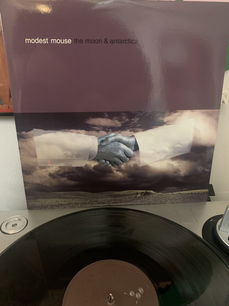 This original promo was sealed until just a moment ago. Haven’t heard this in while. 

Modest Mouse - The Moon &amp; Antarctica 

#nowplaying #vinyl #vinylcollection