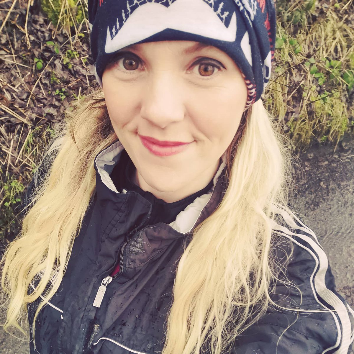 bimbers46's tweet photo. Love rain running, first 5k done in ages today π€£
#lonelygoatrc #runforvictoria #running https://t.co/ThgrdXXrwP