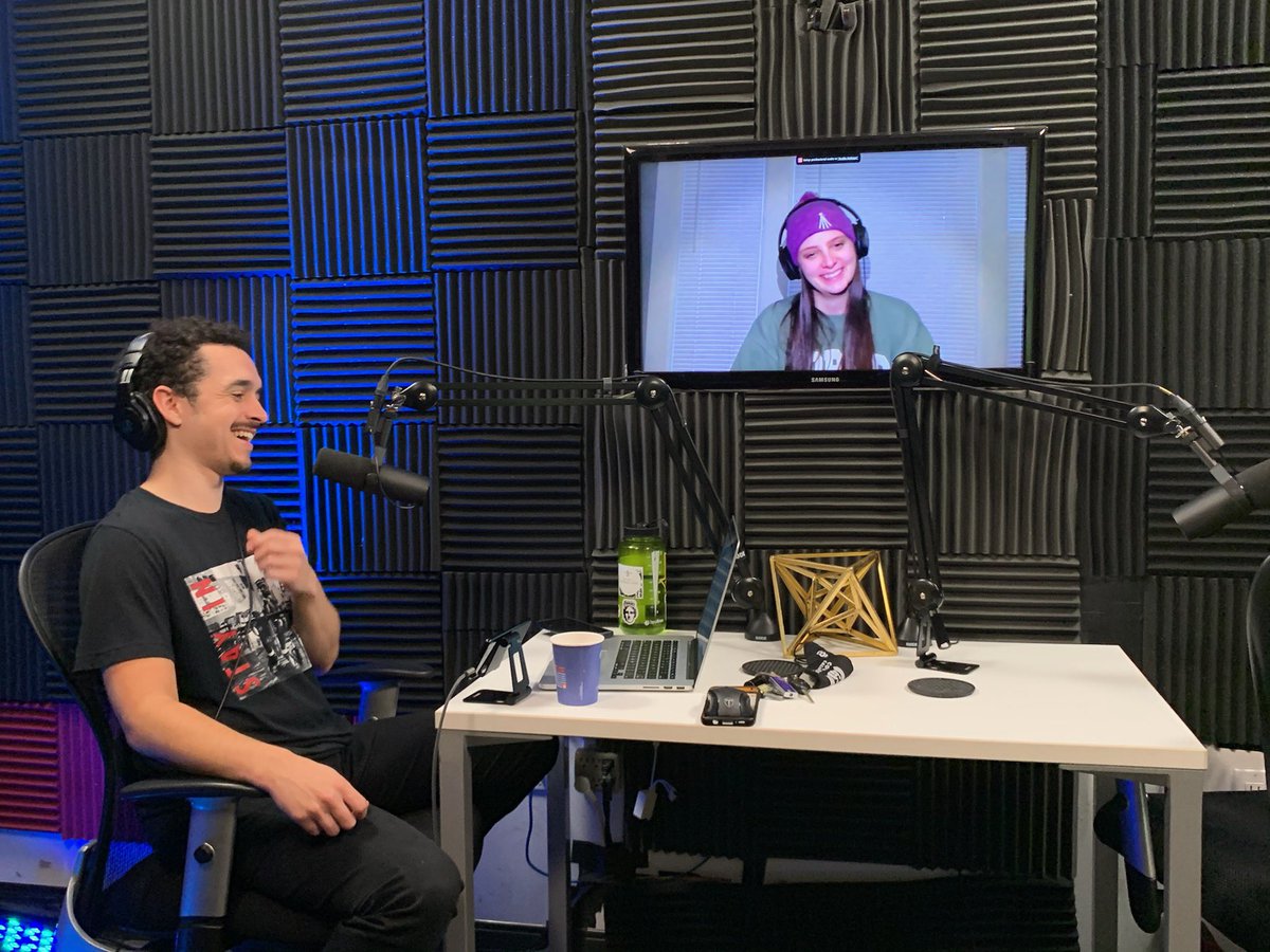 Third Wheel Podcast Studio tweet media