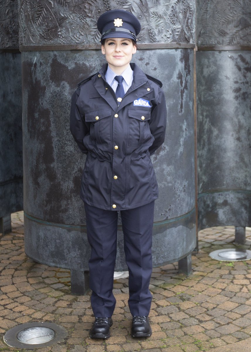 gardainfo's tweet image. "Garda members regularly face dangerous, uncertain situations in order to assist and protect the public."
Garda Commissioner Harris 

R/Gda Oberoi, DMR South Central
R/Gda Lynch, Tipperary
R/Gda Sheehan, Cork City
R/Gda Kelledy, Louth