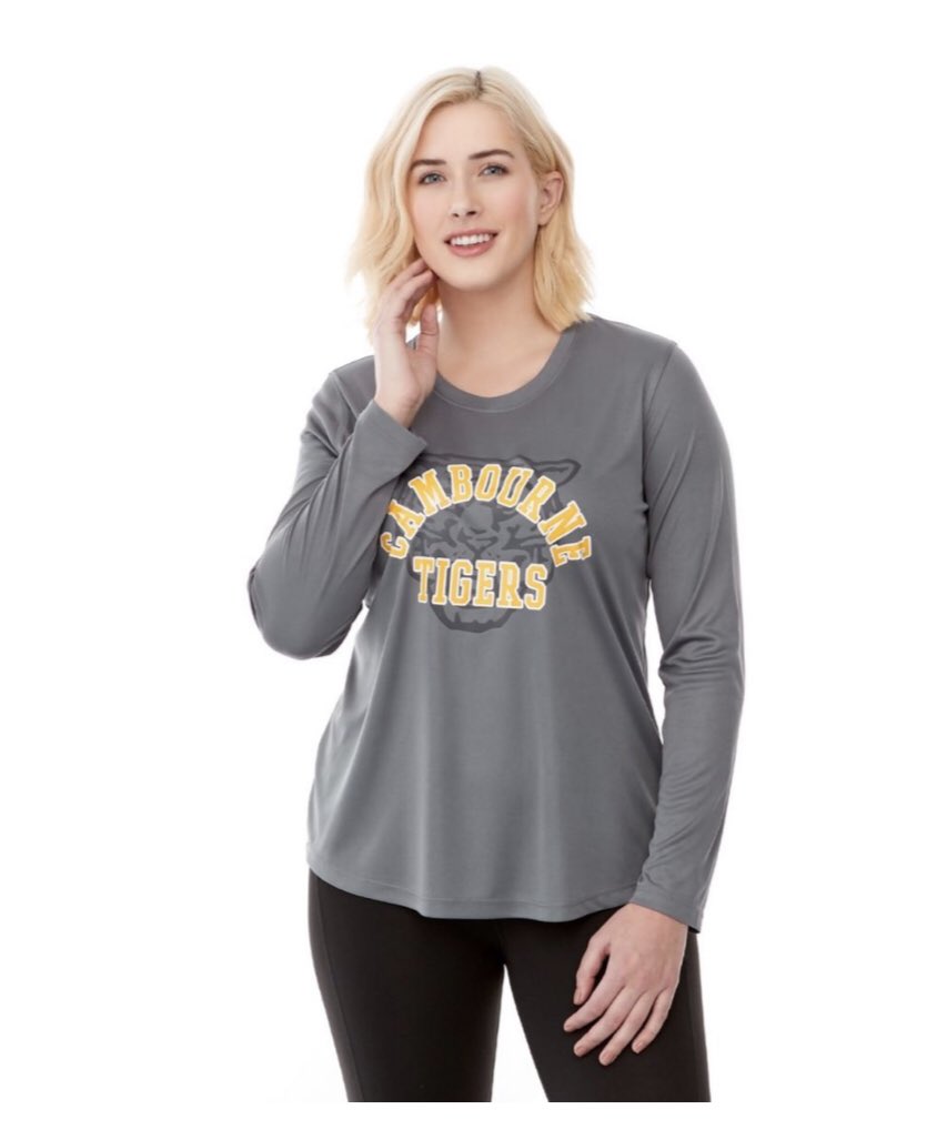 A simple long sleeve tee with a beautiful imprint can go a long way
for your brand and company! #promoproduct #promo #longsleeve #tee #tshirt #branded