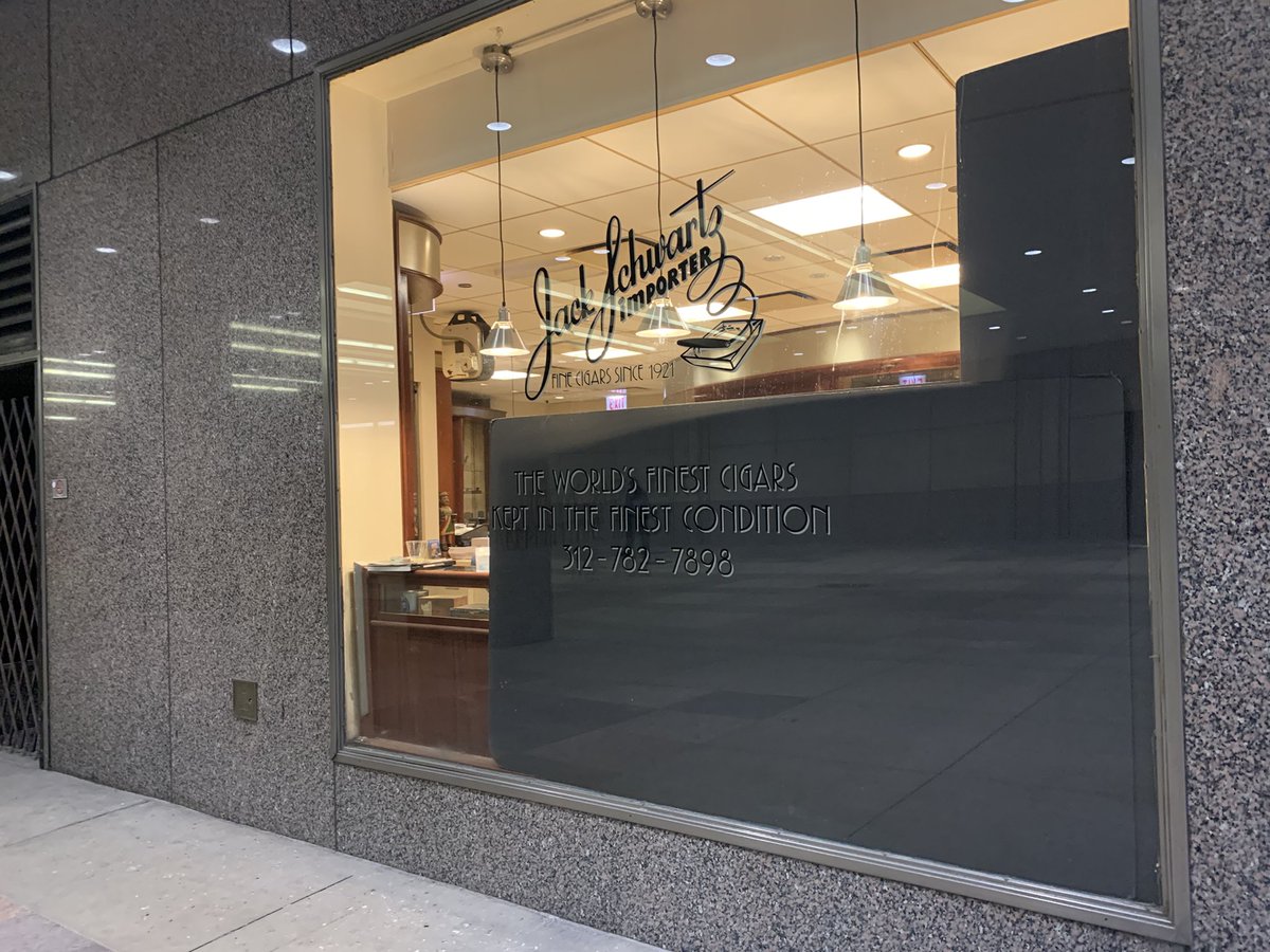 Window is obscured, but it’s nice to see CBOT’s <a href="/JSchwartzCigar/">Jack Schwartz Importer</a> busy.