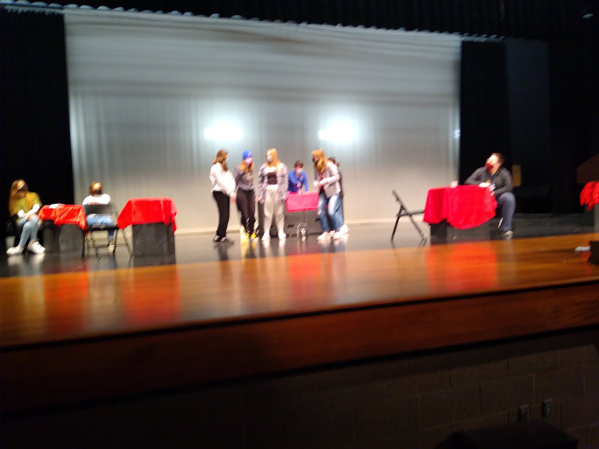 VernonMrs's tweet photo. One act getting ready for contest! #npspeech https://t.co/0HckPMtl3F