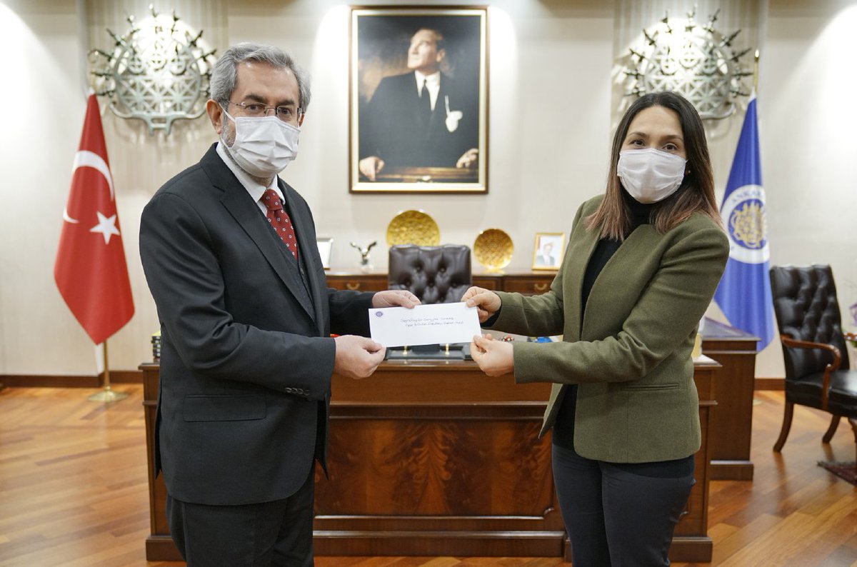 #AnkaraÜniversitesi Spor Bilimleri Fakültesi Dekanlığına atanan Sn Prof. Dr. Semiyha Tuncel Hocamızı tebrik ediyorum. 
<a href="/AnkaraUni/">Ankara Üniversitesi</a>
<a href="/ankarasporbilim/">Ankara Üniversitesi Spor Bilimleri Fakültesi</a>