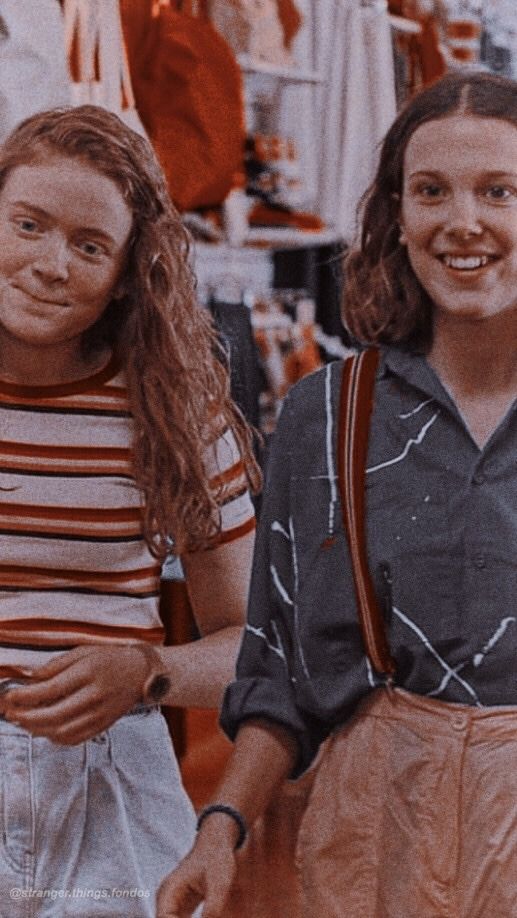 Iuciaq's tweet photo. BFFS <3 #strangerthings #elevenstrangerthings #maxstrangerthings https://t.co/Astm57HmI0