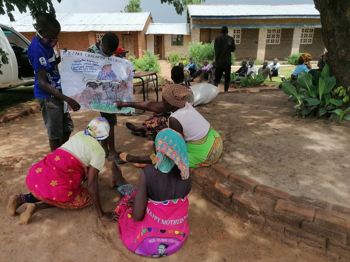 What's the fastest, most cost-effective way to distribute 3 masks each to 2,150 elderly people?

Answer: In partnership
@ChiefsOfMwambo
@ZombaDistrictCouncil  <a href="/health_malawi/">Ministry of Health, Malawi</a>
<a href="/UNMalawi/">UN Malawi</a>
<a href="/IrlEmbMalawi/">Ireland in Malawi</a>
For details: bit.ly/35VOEG0

#ProtectTheVulnerable #LeaveNoOneBehind