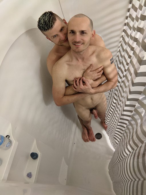 Hot steamy showers are the best ? #gays #gaycock #gayshower https://t.co/1b7r6fo7oY
