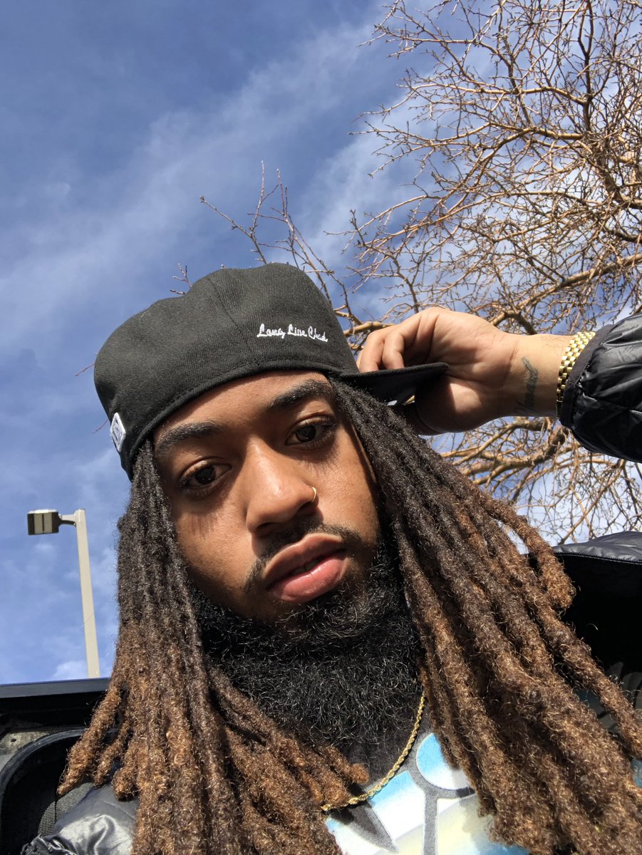 _hegotdasauce's tweet photo. Coloradoooo 🗻☃️ https://t.co/vFNPBUcdmj