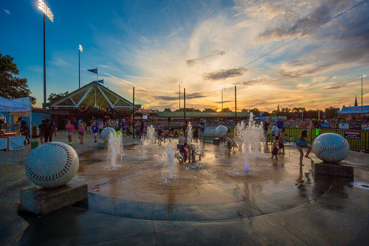 SBCubs's tweet photo. BREAKING: The South Bend Cubs will remain at @FourWindsField  through 2041 after unanimous approval to extend the Use Operations and Management Agreement with the City of South Bend. 
STORY ➡️ https://t.co/hUJKKPilUU https://t.co/in9Es5kEb6
