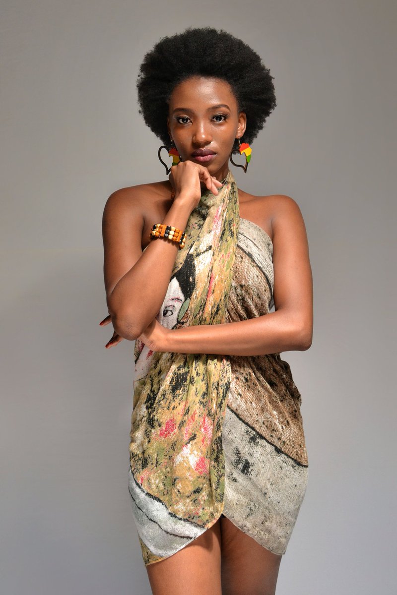 DubePhotography's tweet photo. The beautiful Karabo. 
#fashionphotographer #studiophotography #model #follow #studio #beauty #Twitter https://t.co/amWU9Y94jA
