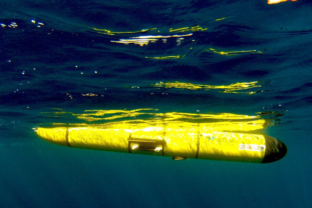 GliderPLOCAN's tweet photo. Congrats #DougWebb and all @TeledyneMarine #WebbResearch team #Slocum #OceanGlider for this recognition and achievement!!! @WHOI #OceanTech #OceanRobotics #OceanResearch #Oceanography @UnmannedSystem #GliderSchool2021 @plocan https://t.co/3j5H289jGy