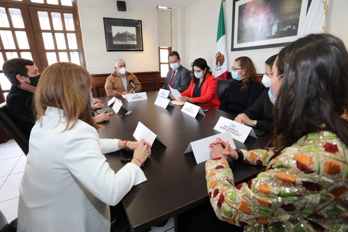 El Secretario de Gobierno <a href="/F_DeLasFuentes/">FernandoDeLasFuentes</a> estuvo presente en la instalación de la Comisión de Gobernación, Puntos Constitucionales y de Justicia del <a href="/CongresodeCoah/">Congreso de Coahuila</a>, fundamental para la vida política y administrativa del estado de #Coahuila. !Enhorabuena¡